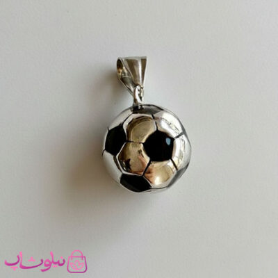 خرید گردنبند پسرانه مدل توپ فوتبال نقره ای مشکی